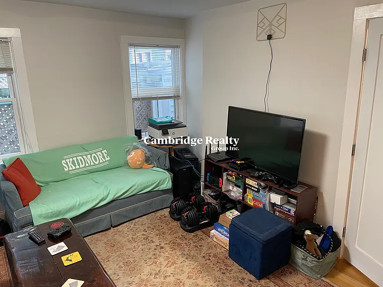 115 Pleasant St #B — Photo 5
