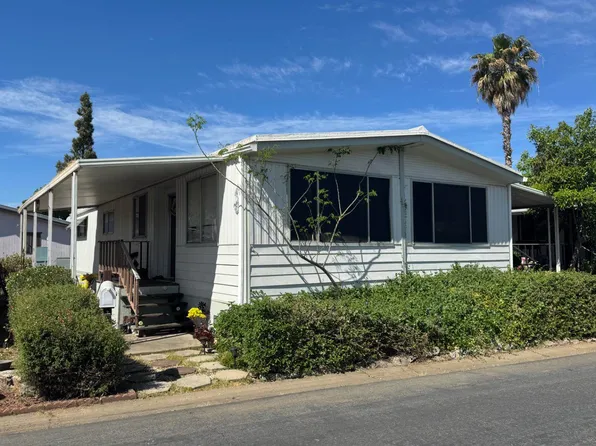 10035 Mills Station Rd, Sacramento, CA 95827