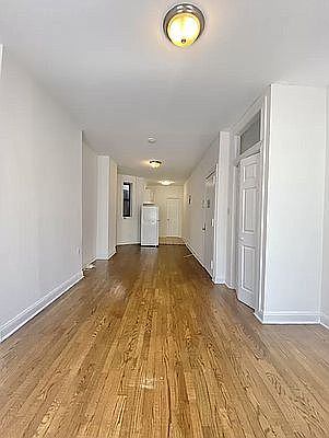 4th image of 509 E 81st St #14B