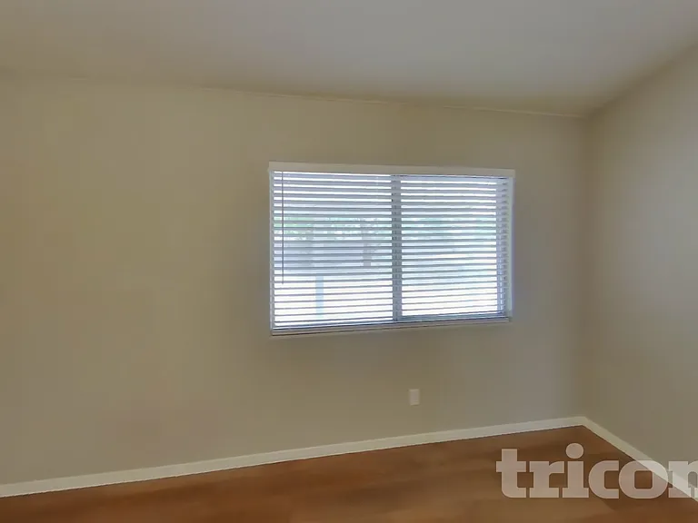 2636 Lake Martin Ct — Photo 6