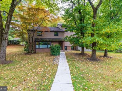 2390 Terwood Rd, Huntingdon Valley, PA, 19006