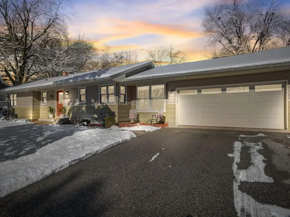 5026 Holiday Rd, Minnetonka, MN 55345