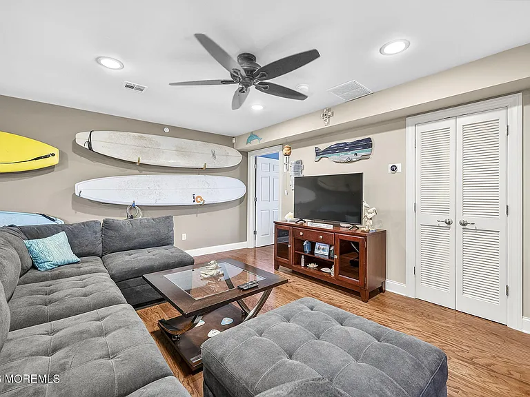 1700 Main St #209 — Photo 6