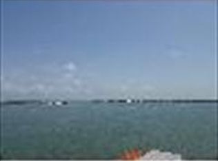 11295 Gulf Blvd APT 5, Treasure Island, FL 33706