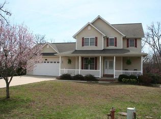 10540 Limestone Ln, Rolla, MO 65401