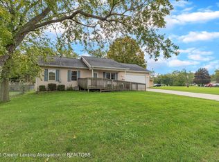 6021 Picardy St, Lansing, MI 48911