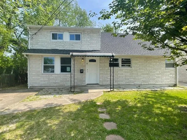 11 Laurel St, Carteret, NJ 07008