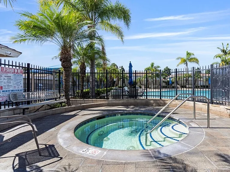 9856 Continental Dr — Photo 20