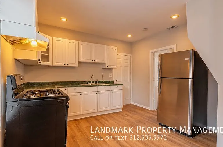 1529 W Cortez St #2F — Photo 3