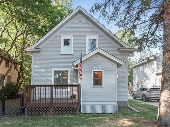 296 Thomas Ave, Saint Paul, MN 55103