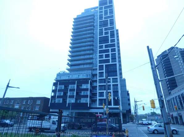 501 Saint Clair Ave W, Toronto, ON