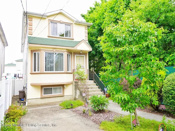 112 De Hart Ave, Staten Island, NY 10303
