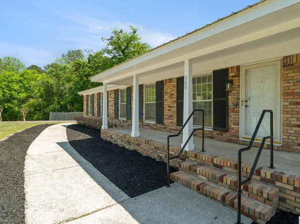 900 Larkwood Dr NE, Cullman, AL 35055