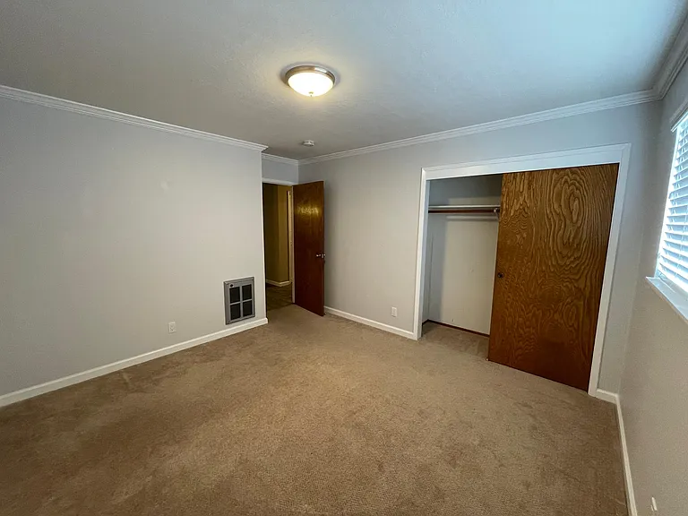 6147 Seminary Ave #3 — Photo 22