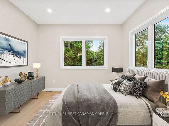 3rd image of 858 William St