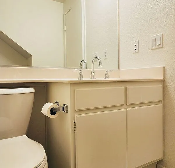 2275 Hawthorne Pl — Photo 16