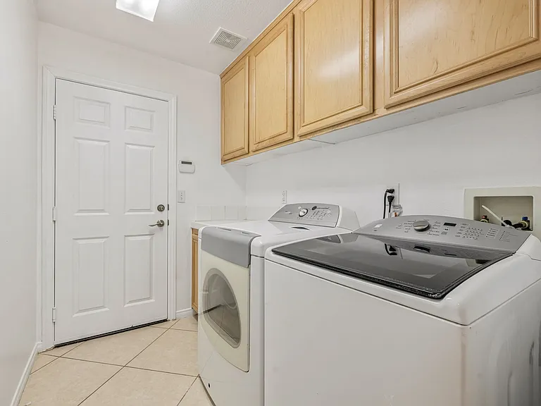 79940 Hancock Ct — Photo 34