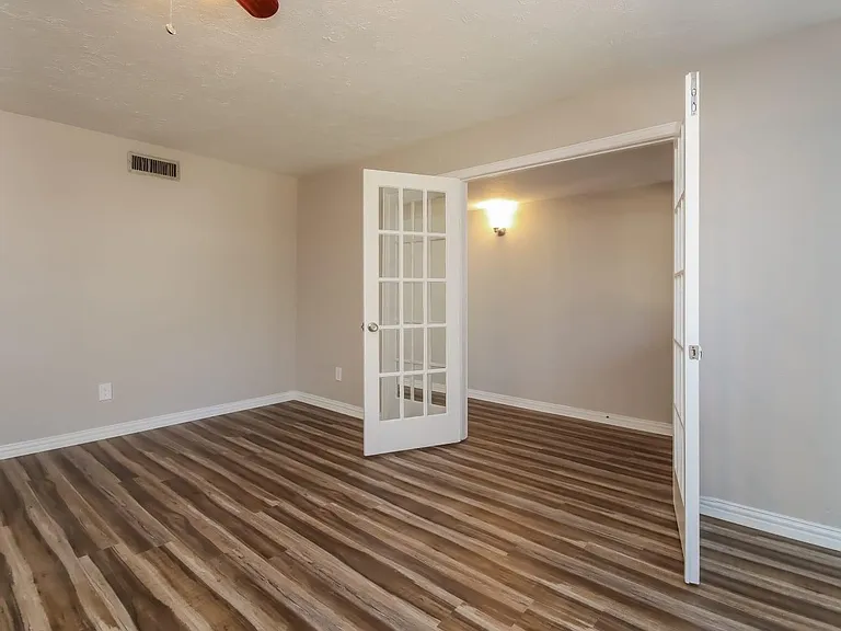 16835 Grampin Dr — Photo 8