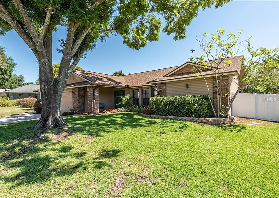 1st image of 2609 Sablewood Dr