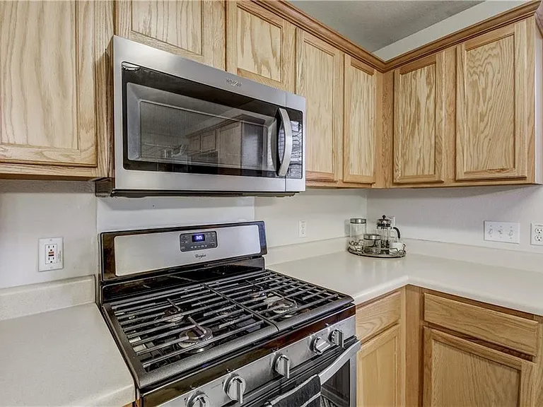 11515 James B Connolly Ln — Photo 14
