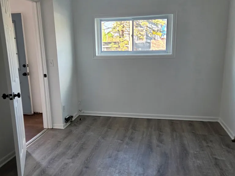 8 Norton St #10 — Photo 3