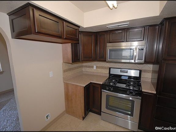 4th image of 772 Villa Vanessa Dr