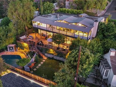 15035 Del Gado Dr, Sherman Oaks, CA, 91403