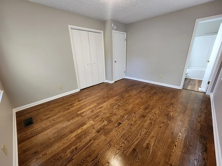1508 Darvel Ave — Photo 9