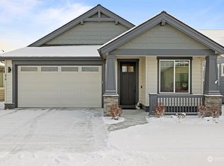 678 SE Whimbrel Loop, College Place, WA 99324