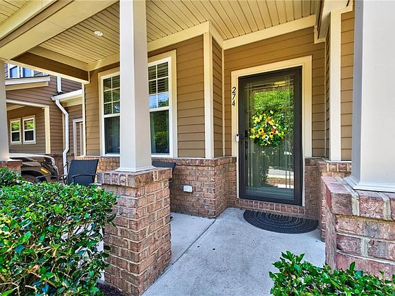 4th image of 274 Craftsman Cir