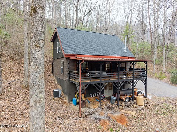 2nd image of 507 Horton Road