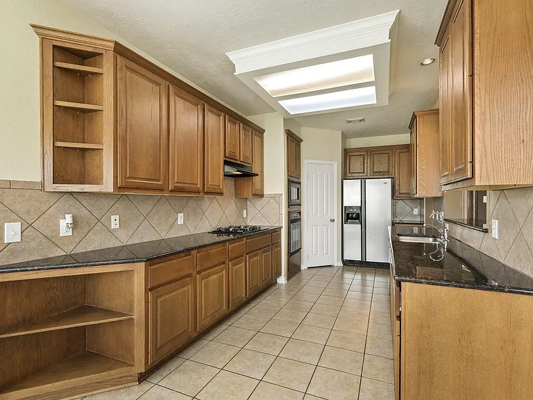 6642 Redberry Glen Ln — Photo 13
