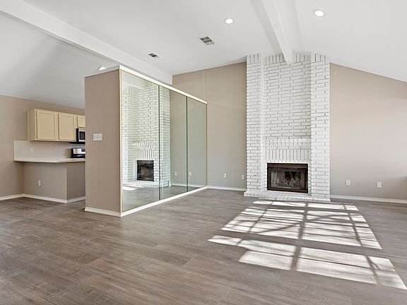 4th image of 816 Clearwater Trl