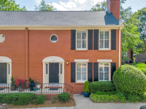 1502 Defoors Mill Way NW, Atlanta, GA 30318