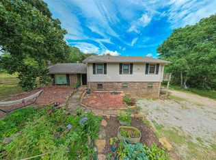 104703 S 4660th Rd, Sallisaw, OK 74955