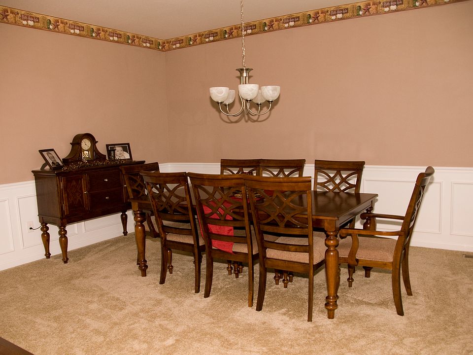 2nd image of 1217 Glenwood Trl