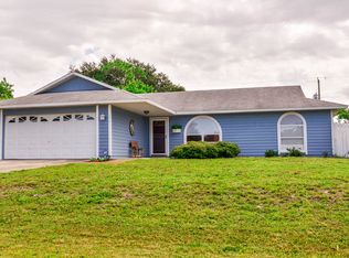 356 11th Ave, Vero Beach, FL 32962