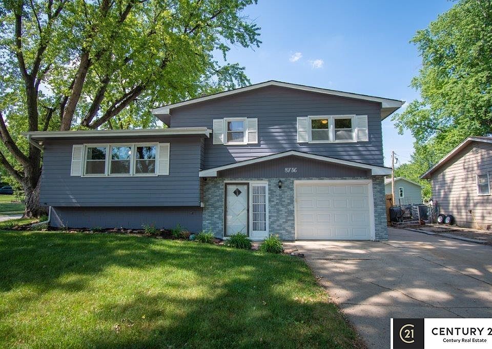 1st image of 8736 Park View Blvd
