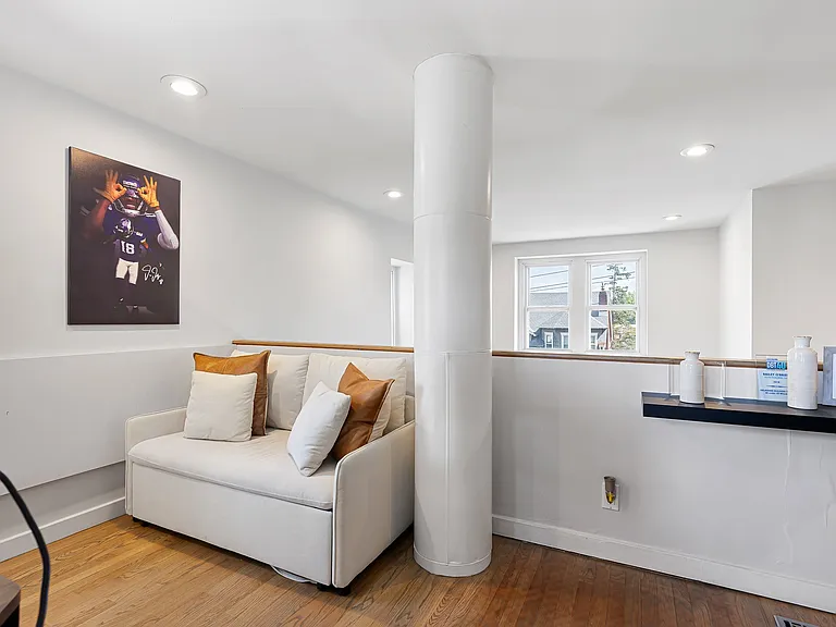 1508 W 14th St — Photo 13