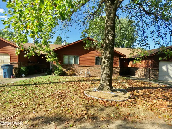 541-563 Scott St, Carthage, MO 64836