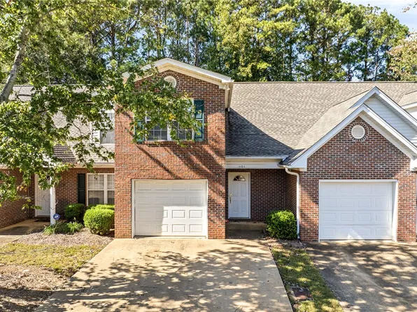 2428 E University Dr APT 1404, Auburn, AL 36830