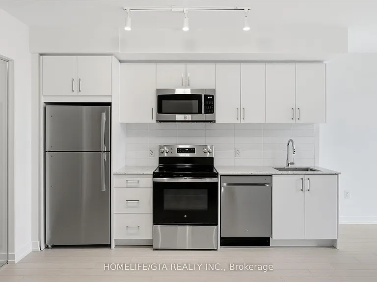 4010 Eglinton Ave W #610 — Photo 9