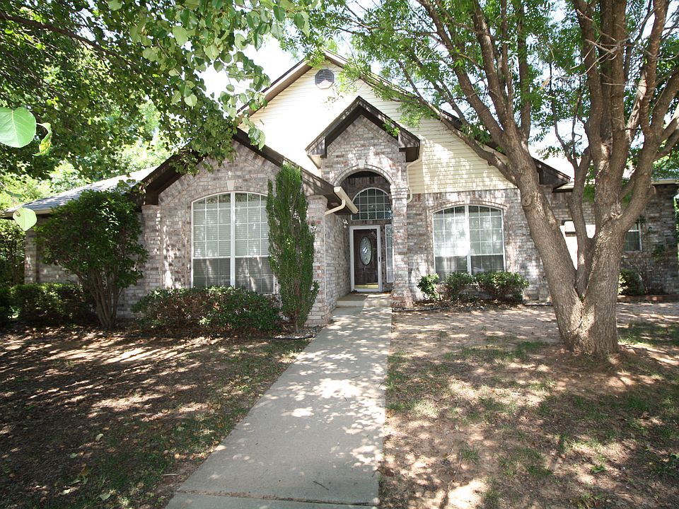 1st image of 1800 Duckhawk Ct