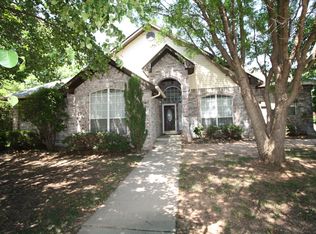 1800 Duckhawk Ct, Edmond, OK 73003