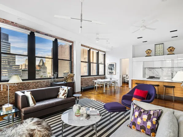 140 Nassau Street image 1 of 12