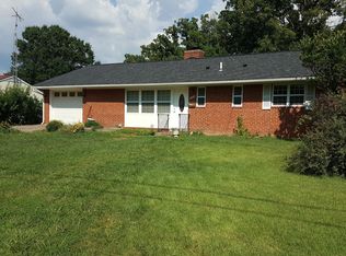 5408 Ives Pl, Springfield, VA 22151