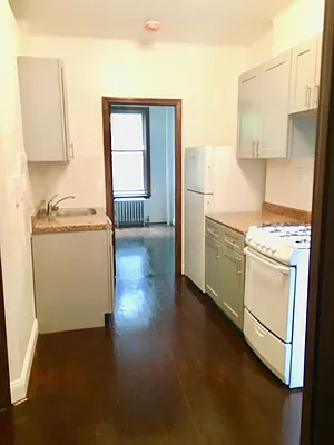 Rented by Warren T Real Estate Corp. | media 12