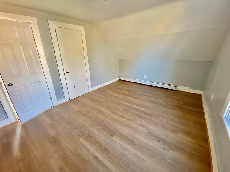 16 Woodbine St #2 — Photo 7