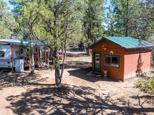 150 N White Oak St, Orderville, UT 84758