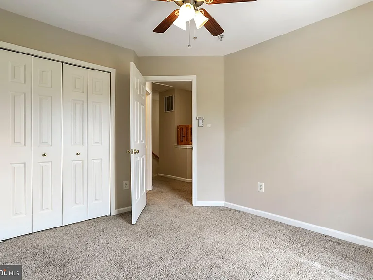 8818 Papillon Dr — Photo 36